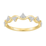 Elegant 10K Yellow Gold Ladies Engagement Band With 0.16Ct Round Diamond