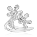 18K WHITE  GOLD 7/8CT ROUND/BAGUETTE DIAMOND LADIES FASHION RING