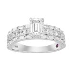 18K WHITE GOLD 1 1/2CT ROUND/BAGUETTE/EMERALD DIAMOND LADIES RING(CENTER STONE SHAPE EMERALD DIAMOND 3/4CT)