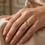 LADIES RING 0.05CT ROUND DIAMOND 10K YELLOW GOLD - Image 6