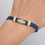 0.25 Ct Round Diamond Men’S Bracelet Yellow Gold  With Rubber Strap (Blue/Black) - Image 4