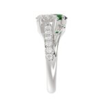 18K WHITE GOLD 7/8CT OVAL GREEN EMERALD / ROUND DIAMOND LADIES RING(COLOR STONE OVAL GREEN EMERALD DIAMOND 1/3CT) - Image 4