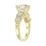 18 K YELLOW GOLD 4CT ROUND/PEAR DIAMOND LADIES RING(CENTER STONE ROUND DIAMOND 3CT) - Image 3
