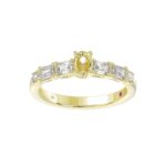 18K YELLOW GOLD 1.00CT ROUND/EMERALD/OVAL DIAMOND LADIES RING (CENTER STONE OVAL DIAMOND 1/3CT) - Image 2