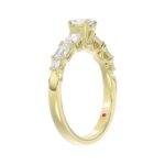 18K YELLOW GOLD 1.00CT ROUND/EMERALD/OVAL DIAMOND LADIES RING (CENTER STONE OVAL DIAMOND 1/3CT) - Image 3