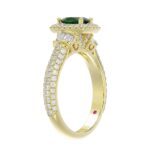 14K YELLOW GOLD 1 1/2CT ROUND/BAGUETTE/OVAL DIAMOND LADIES FASHION RING(COLOR STONE OVAL GREEN EMERALD DIAMOND 3/4CT) - Image 2