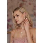 18K YELLOW GOLD 1CT ROUND DIAMOND LADIES EARRINGS - Image 5