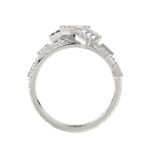 14K WHITE GOLD 3/4CT ROUND/BAGUETTE DIAMOND LADIES FASHION RING - Image 2