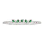 18K WHITE GOLD 2 1/3CT ROUND/PEAR DIAMOND LADIES BANGLE(COLOR STONE PEAR GREEN EMERALD DIAMOND 1CT) - Image 4