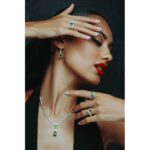 14K YELLOW GOLD 1 1/5CT ROUND/PEAR DIAMOND LADIES FASHION RING(COLOR STONE PEAR GREEN EMERALD DIAMOND 1/2CT) - Image 5