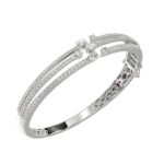 14K WHITE GOLD 3 1/3CT ROUND/OVAL DIAMOND LADIES BANGLE - Image 2