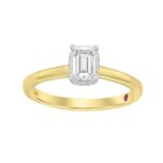 18K YELLOW GOLD 3/4CT ROUND/EMERALD DIAMOND LADIES RING(CENTER STONE EMERALD DIAMOND 5/8CT)